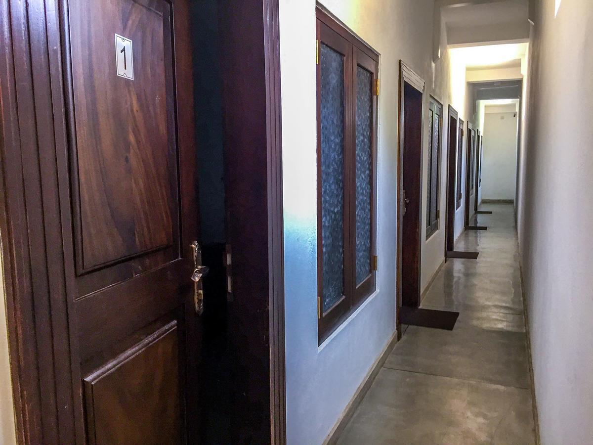Us Motel Colombo Homagama Eksteriør billede